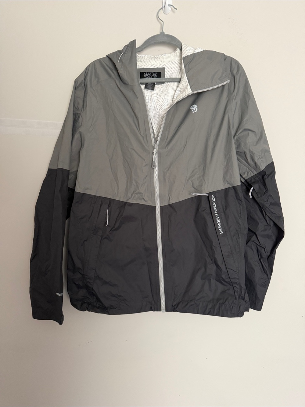 Mountain Hardwear Gray and Black Hooded Windbreaker Jacket